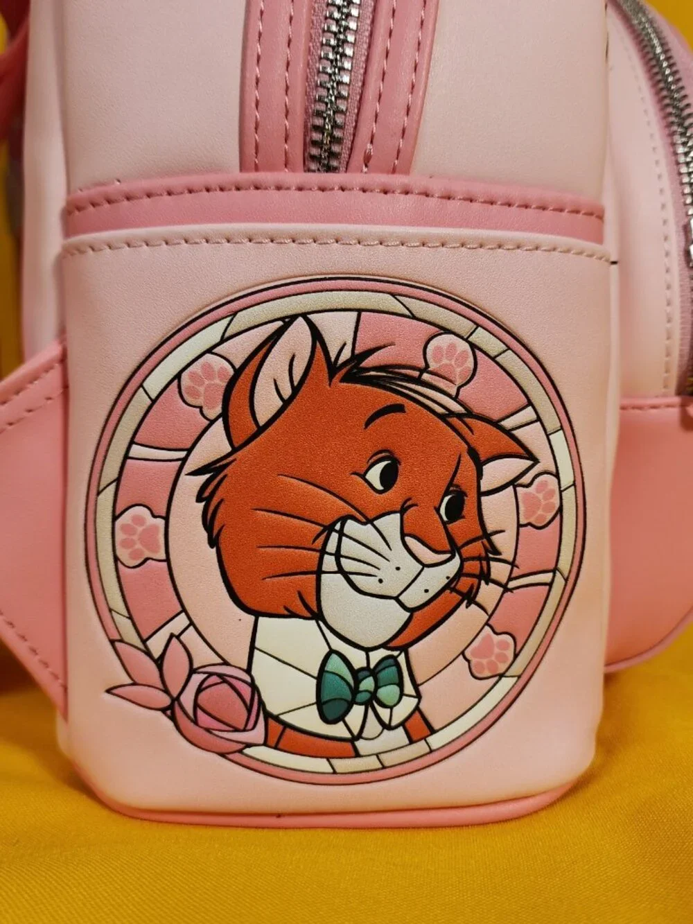 Loungefly Disney The Aristocats Exclusive Stained Glass Marie Mini Backpack NEW